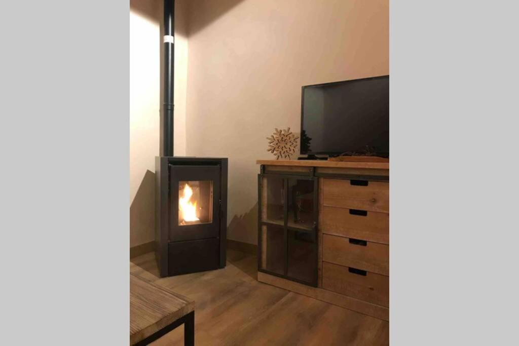 Puigcerda Centro. Acogedor Apartament En El Pueblo Ngoại thất bức ảnh